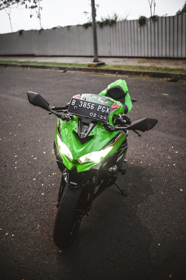 Sepekan bersama Kawasaki Ninja ZX-25R, Ini Plus-Minusnya! (342390)