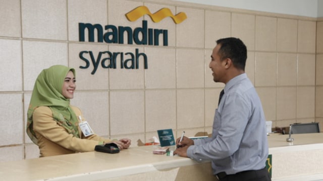 Ilustrasi pelayanan Bank Syariah Mandiri. Foto: Dok. Bank Syariah Mandiri