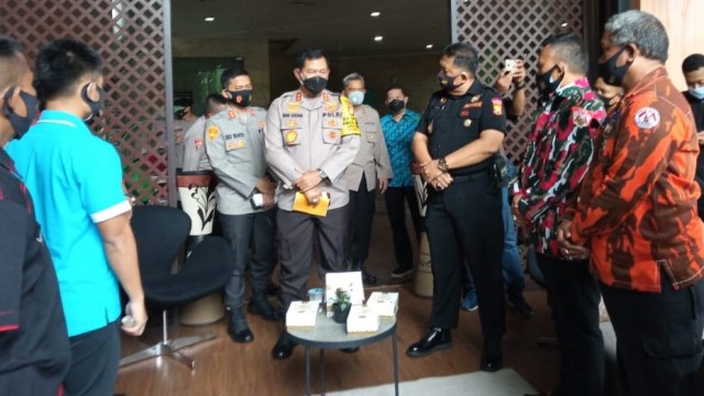 Kapolda Metro Jaya Irjen Pol Nana Sudjana dan 10 Ormas di DKI menghadiri Deklarasi Menolak Aksi Anarkisme. Foto: Dok. Istimewa
