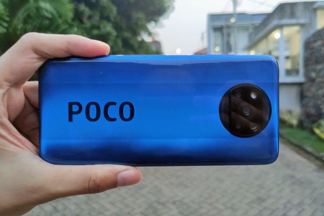 Punggung Poco X3 NFC. Foto: Aditya Panji/kumparan