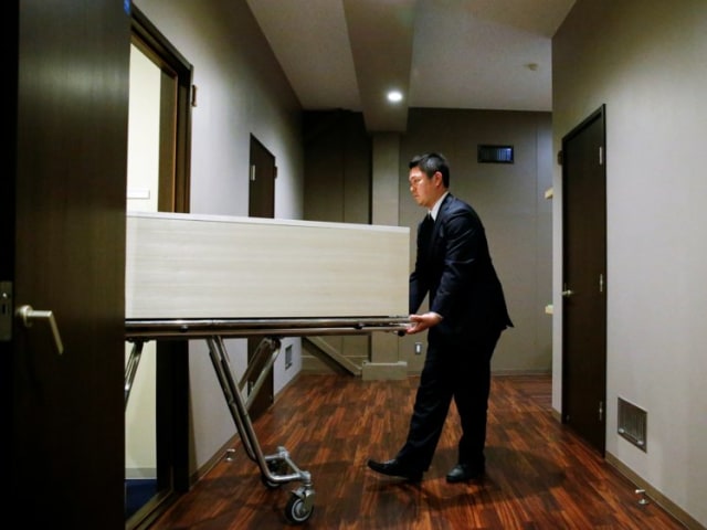 Hih Takut! Hotel di Jepang Ini Sediakan Kamar untuk Menginap dengan Jenazah (100020)