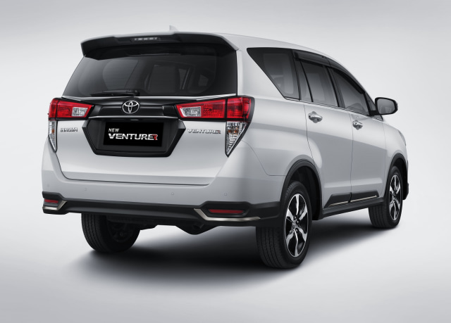 Toyota Kijang Innova Venturer Facelift 2020. Foto: dok. TAM