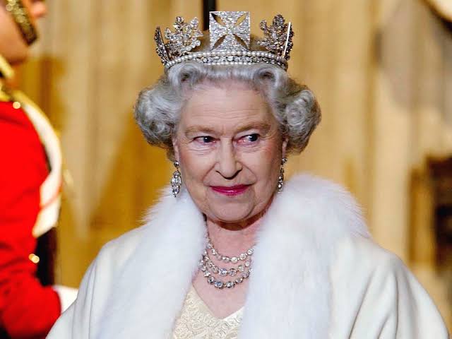 Ratu Elizabeth II (Foto: Insider.com)