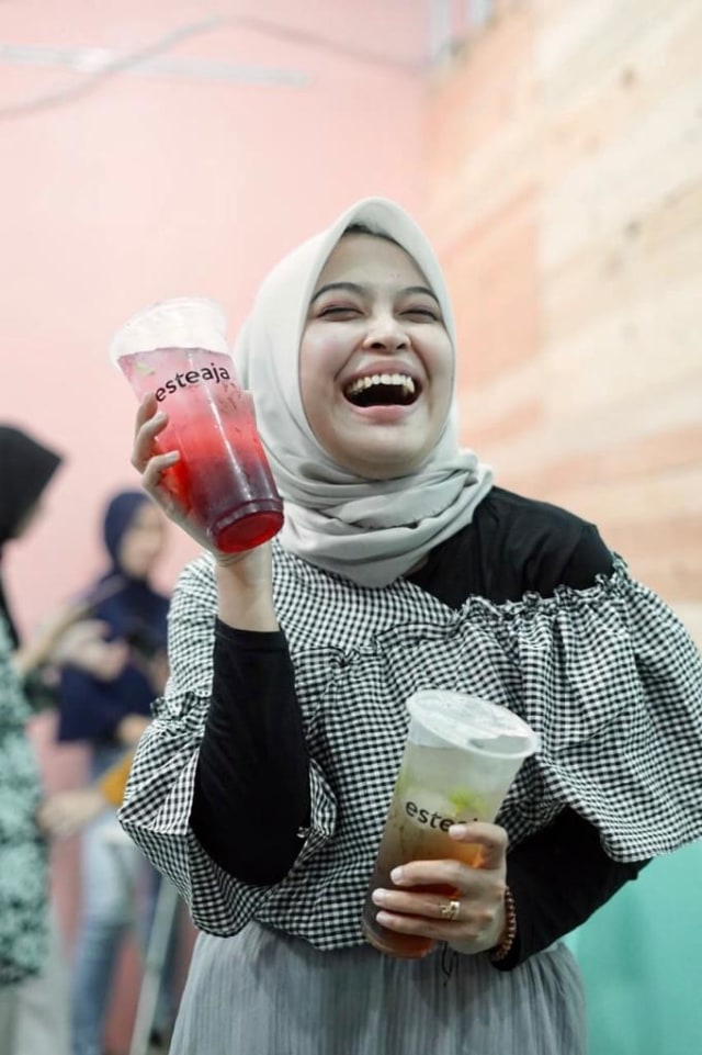 Esteaja, Minuman Kekinian Pelepas Dahaga (23540)