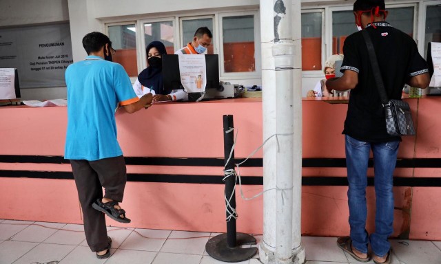 Foto: Lagi, Bantuan Corona Disalurkan untuk Warga Banda Aceh (3824)