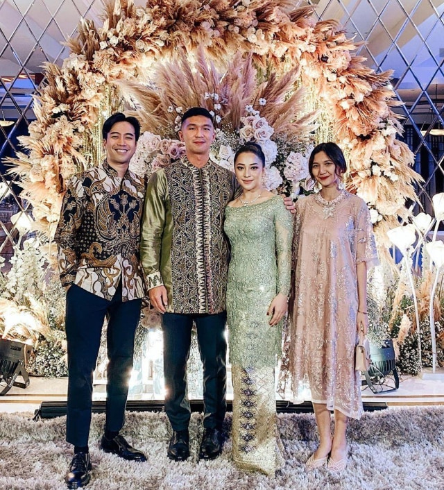 Sempat Putus, 5 Potret Vidi Aldiano dan Sheila Dara yang Kembali Rajut Kasih (70686)