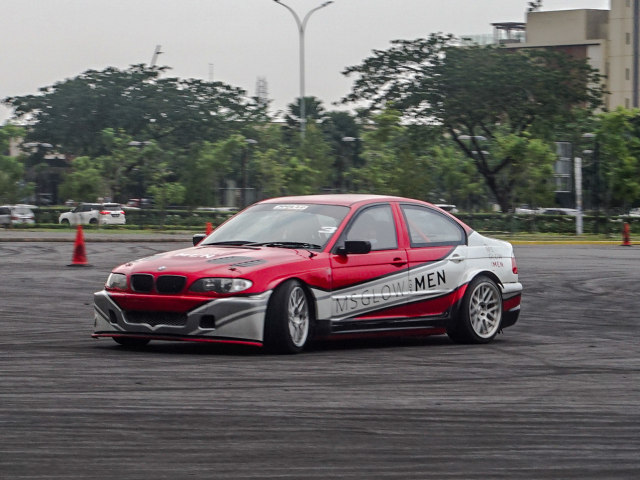 Pengalaman Kami Belajar Drifting di Sekolah Drift Akbar Rais (434808)
