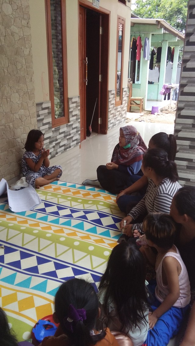 Sosialisasi Cara Mencuci Tangan oleh Mahasiswi UIN Walisongo Semarang (71826)