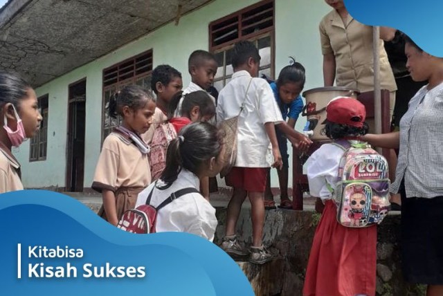 Air Bersih Sudah Masuk Sekolah, Siswa SD Inpres Tuanio NTT Tak Perlu Pikul Air B (29007)