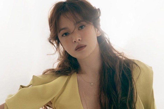 Song Hye Kyo dan Inspirasi Gaya Berhiasnya (242076)
