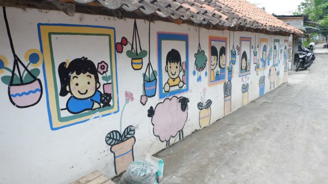 Sekolah Gajahwong, sekolah gratis di Kampung Ledhok Timoho RT 50/05 Muja Muju, Kota Yogyakarta. Foto: Arfiansyah Panji Purnandaru/kumparan