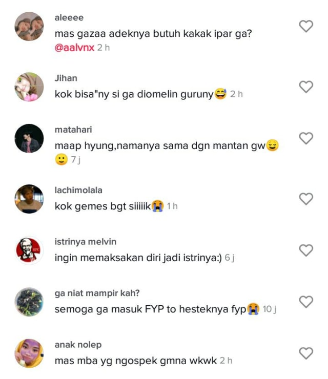 Kocak, Mahasiswa Ini Ospek Online Sambil Jaga Adik Kecilnya (535552)