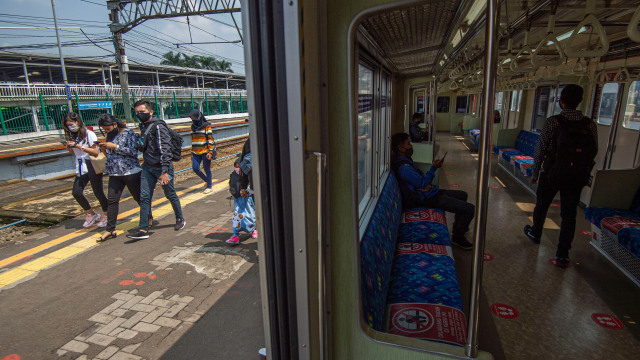 Foto: Stasiun Bogor Saat Jadwal Kereta KRL Kembali Normal (37454)
