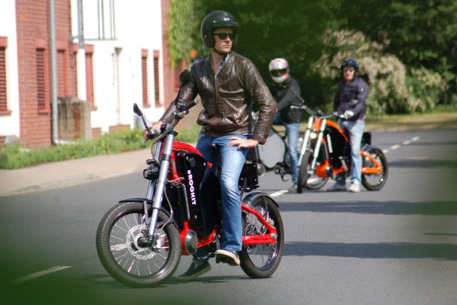 eROCKIT, Motor Listrik Hybrid yang Bisa Dikayuh (87474)