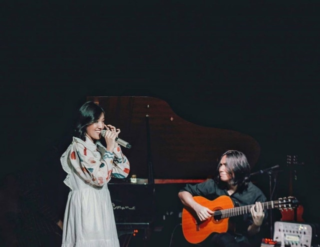 Berawal Bikin Album hingga Jadian, Ini 5 Potret Ify Alyssa dan Gerald Situmorang (97429)