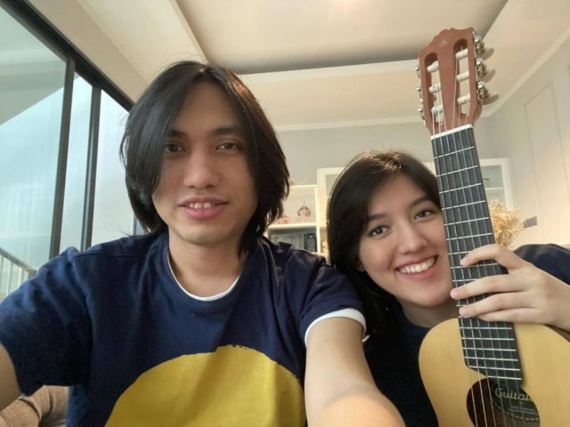 Berawal Bikin Album hingga Jadian, Ini 5 Potret Ify Alyssa dan Gerald Situmorang (97431)