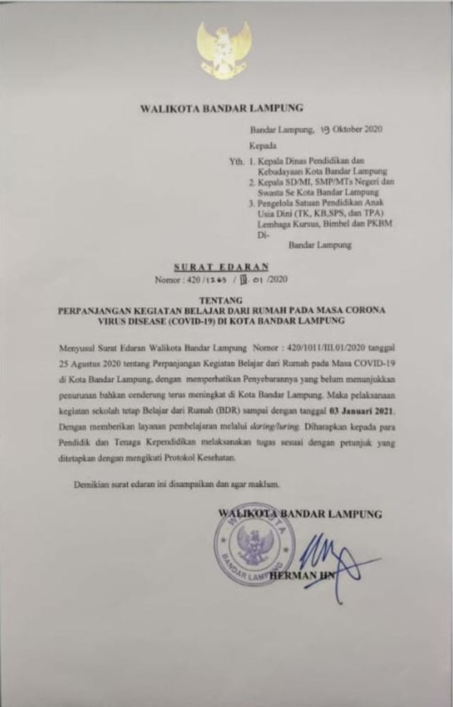 Surat edaran Wali Kota Bandar Lampung terkait perpanjangan KBM secara daring di masa pandemi COVID-19, Selasa (20/10) | Foto : Istimewa
