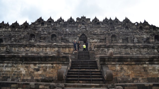 Ilustrasi Candi Borobudur. (Foto: Iqbal/kumparan)