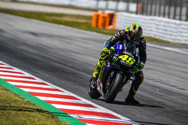 Alasan Pebalap MotoGP Turunkan Kaki Ketika Mau Menikung, Siapa Pelopornya? (171174)