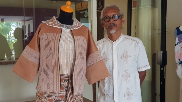 Foto: Upaya Uke Tugimin Pertahankan Tradisi Tenun di Tengah Arus Modernisasi (315182)