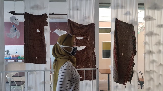 Foto: Upaya Uke Tugimin Pertahankan Tradisi Tenun di Tengah Arus Modernisasi (315186)