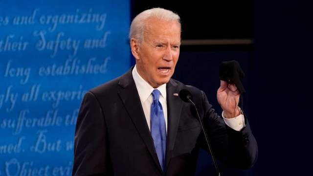 Calon presiden dari Partai Demokrat Joe Biden saat debat kampanye presiden 2020. Foto: Morry Gash/Reuters