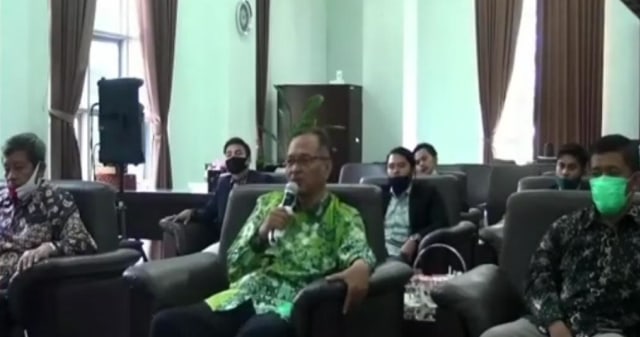 Rektor UIN Malang Prof Dr Abdul Haris MAg dalam Seminar Kebangsaan Sosial, Hukum, dan Politik "Refleksi Peta Politik di Indonesia"