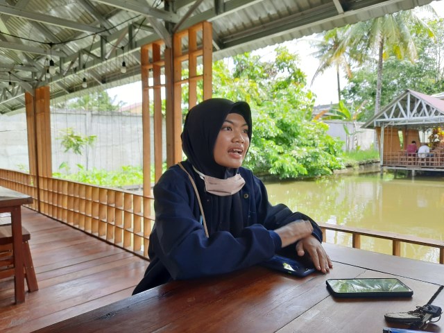 Sana Salsabila Hasaniputri, siswa MAN 1 Sintang yang lolos seleksi Parlemen Remeja 2020 mewakili Kalbar. Foto: Yusrizal/Hi!Pontianak