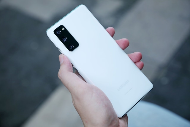 Samsung dan Huawei Terancam Setop Bikin HP Murah Akibat Krisis Chip Global (447987)