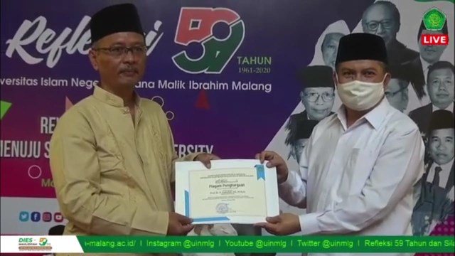 Rektor UIN Maliki Malang Prof Dr Abdul Haris dalam acara refleksi 59 tahun UIN Maliki Malang. foto: dokumen.