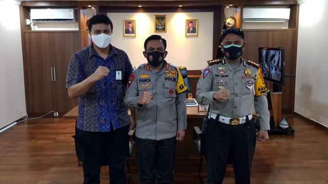 Kepala Kepolisian Daerah (Kapolda) Sulawesi Utara (Sulut), Irjen Pol RZ Panca Putra menerima perwakilan Pengprov PBVSI terkait dengan pengukuhan kepengurusan PBVSI periode 2020-2024