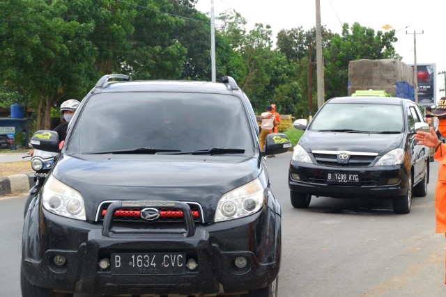Foto: Rapid Test di Dua Perbatasan Bandar Lampung Jelang Libur Panjang (22677)