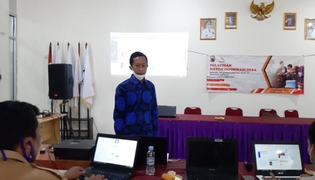 Dosen Itera Dampingi Desa Banding Lampung Selatan Manfaatkan Teknologi Informasi (89253)