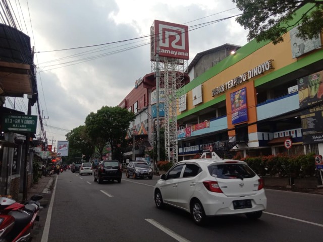 Jl MT. Haryono, Kota Malang. Foto/Feni.