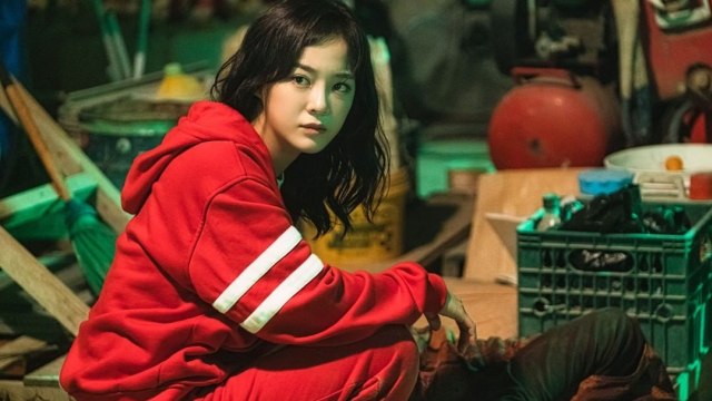 Kim Sejeong Jadi Waitress yang Bisa Lihat Hantu di Drama Korea 'Amazing