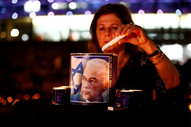 Mereka yang Punya Kisah dengan Israel: LB Moerdani, Soeharto dan Gus Dur (21419)
