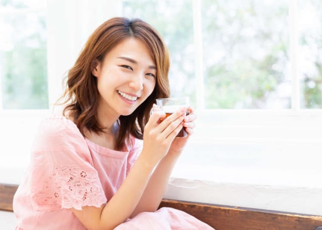 Cara memutihkan wajah agar bersinar seperti wanita Jepang. Foto: Live Japan