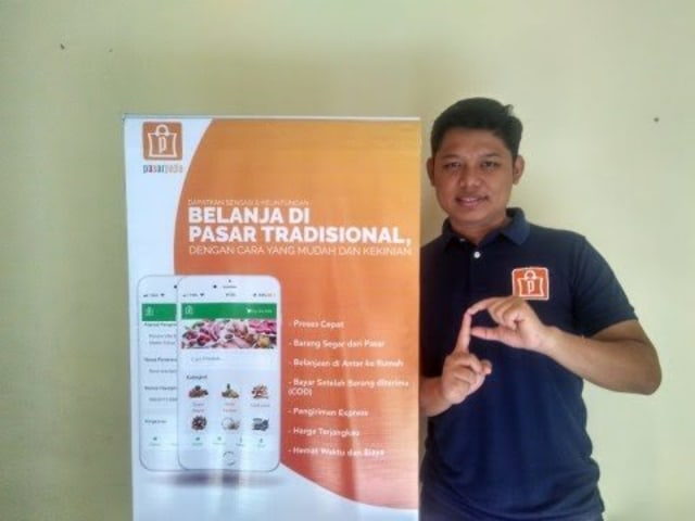 Abdurrozak Fahrudin, founder Pasarpedia startup asli Lampung yang sukses meski di tengah pandemi COVID-19 | Foto : Sidik Aryono/Lampung Geh