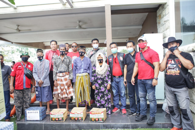Komunitas Pajero Indonesia One dan TNI AD, Bangkitkan Kembali Wisata Karimunjawa (103365)