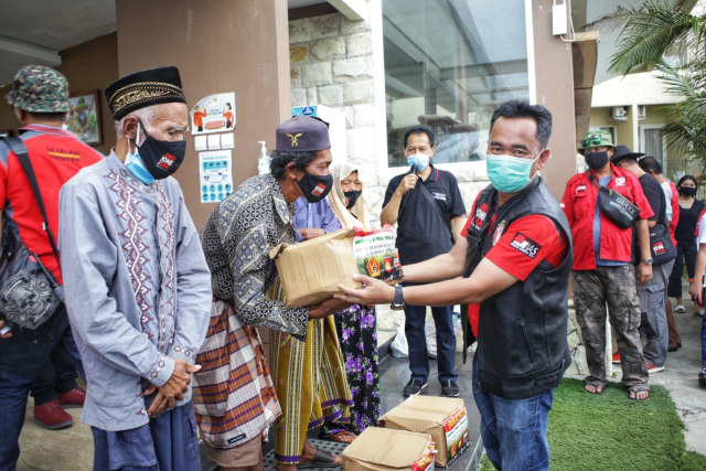 Komunitas Pajero Indonesia One dan TNI AD, Bangkitkan Kembali Wisata Karimunjawa (103363)