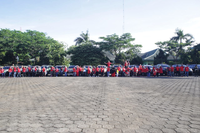Komunitas Pajero Indonesia One dan TNI AD, Bangkitkan Kembali Wisata Karimunjawa (103362)