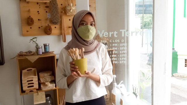 Vert Terre Ajak Anak Muda Dukung Produk Lokal, Donasi Online, dan Zero Waste (116063)