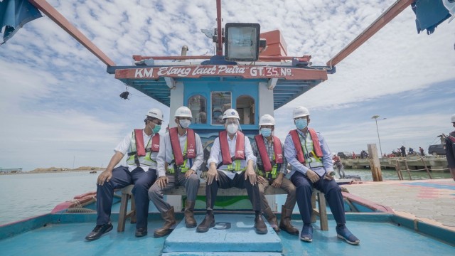 Menhub Budi Karya Tinjau Pelabuhan Patimban di Subang, Jawa Barat. Foto: Kemenhub