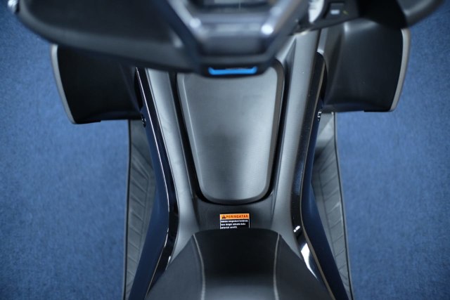 Foto: Wajah Baru All New Yamaha Aerox 155 Connected, Makin Sporty dan Canggih! (316345)