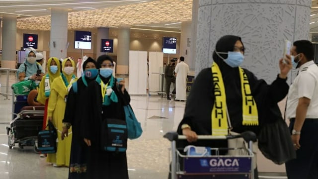 Jemaah umrah dari Indonesia kloter selanjutnya tiba di Jeddah pada Selasa (3/11). Foto: Dok. Kementerian Haji dan Umrah Arab Saudi