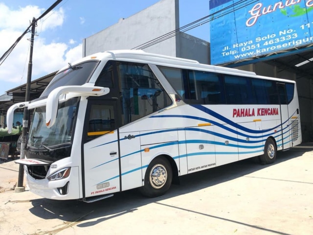 Naik Bus Pahala Kencana, Warga Madura Bisa Nikmati Layanan Kursi Pijat (87127)