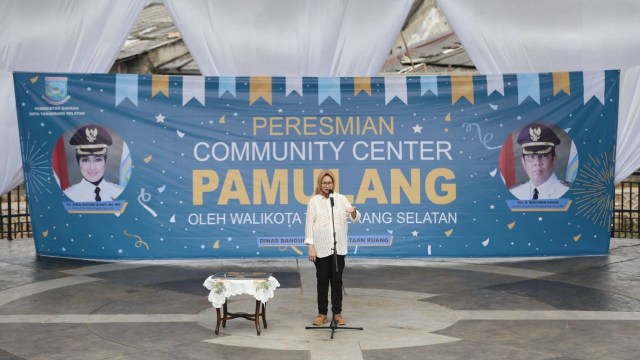 Wali Kota Tangerang Selatan Airin meresmikan community center Pamulang. Foto: Pemkot Tangsel