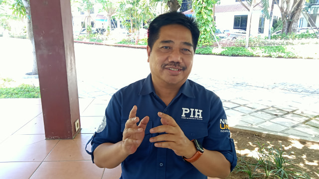 Pengamat Politik Unair Suko Widodo menyebut debat perdana Pilwali Surabaya 2020 terasa kurang nendang. Foto: Masruroh/Basra﻿