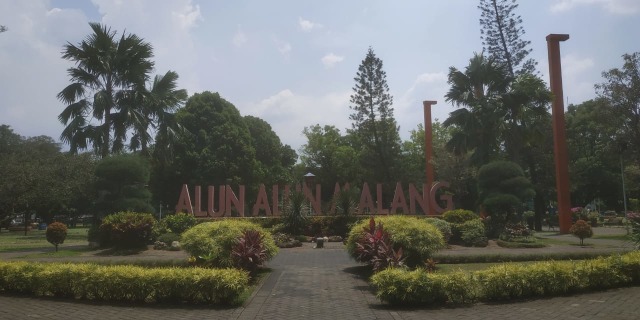 Alun-Alun Kota Malang. Foto: Ulul Azmy