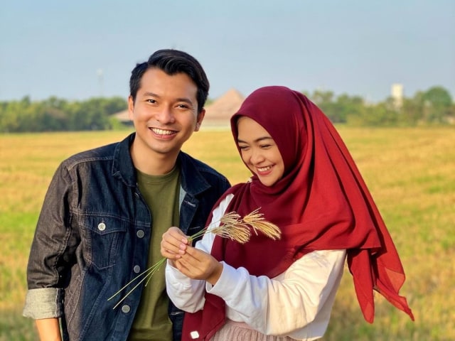 Ria Ricis dan Reza Surya. Foto: Instagram/rezasuryaptr